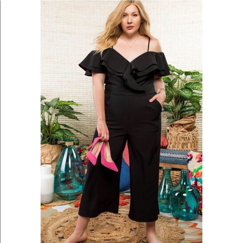 Curvy Off Shoulder Tulip Ruffle Jumpsuit - Picture 6 of 7